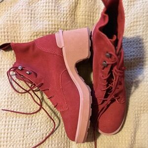 Sorrel waterproof boots